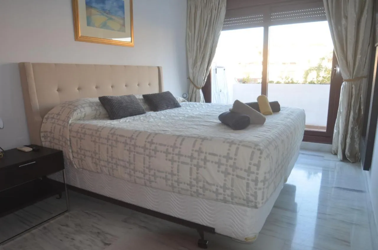 Parque Botanico Resort & Country Club Estepona 0*,
