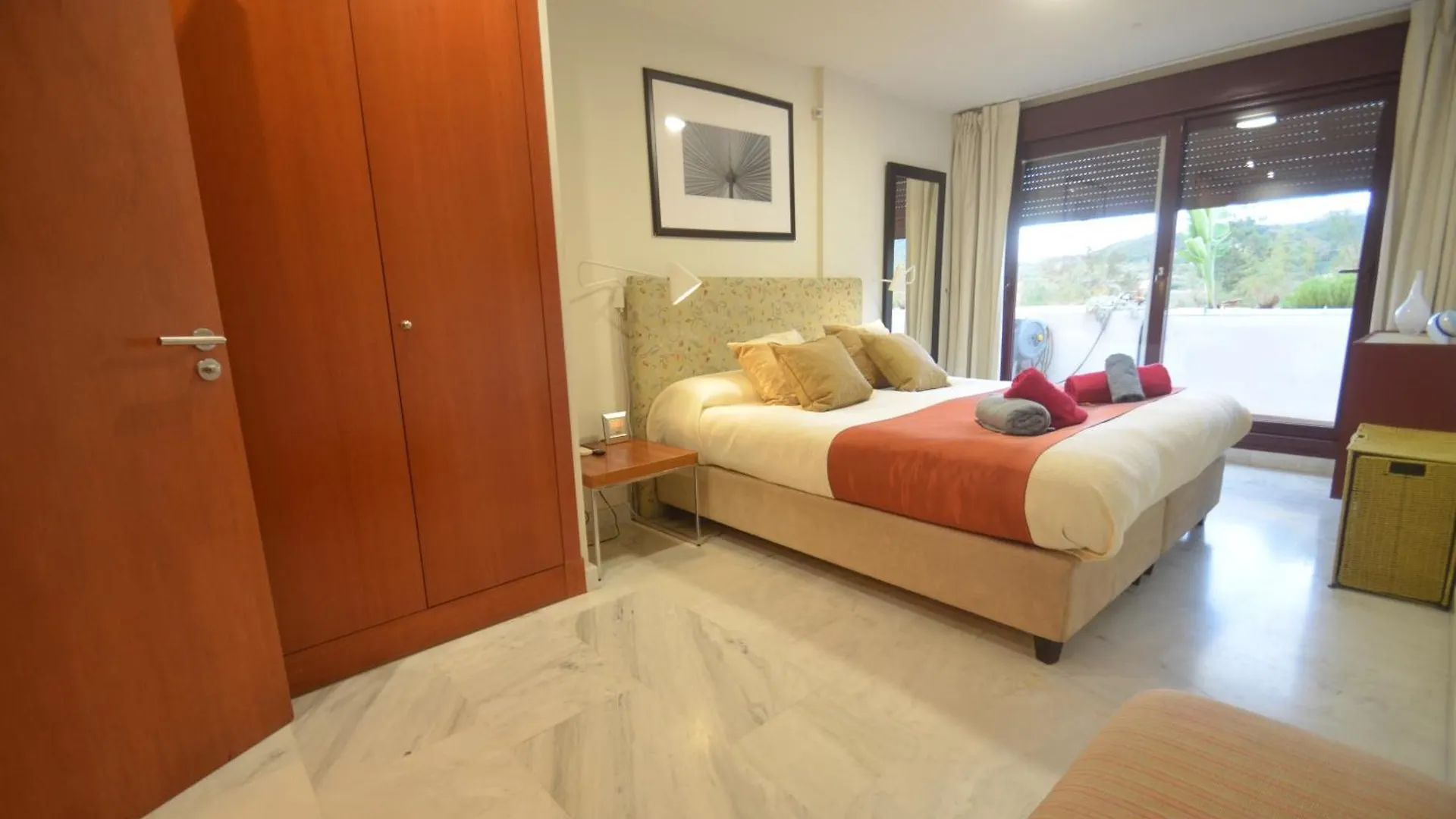 Parque Botanico Resort & Country Club Estepona 0*,